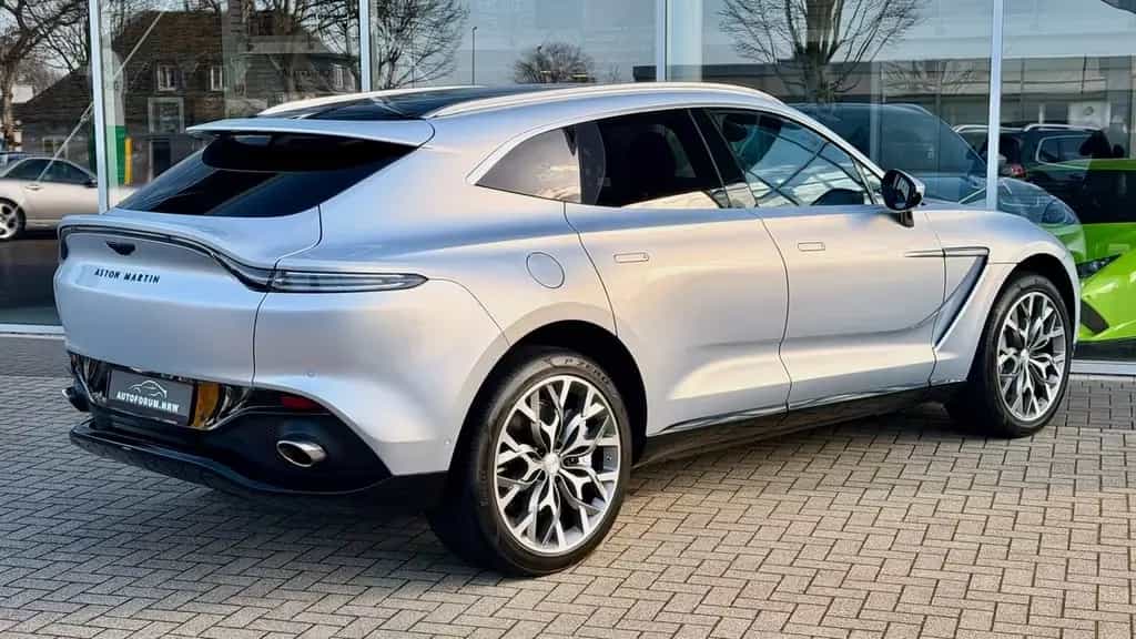 Aston Martin DBX 4.0 V8 / Garantie / 23.967km / 550PS / 360° 01/2022-photo-9