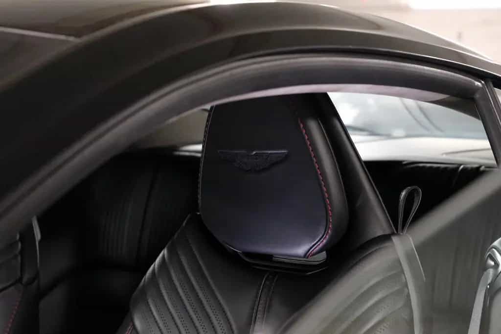 Aston Martin DB11 V8 Coupé *B&O*360° Kamera*Totwinkel*VOLL 02/2019-photo-20