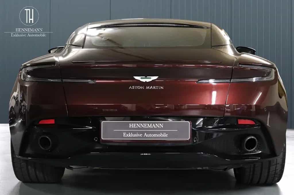 Aston Martin DB11 V8 Coupé *B&O*360° Kamera*Totwinkel*VOLL 02/2019-photo-9