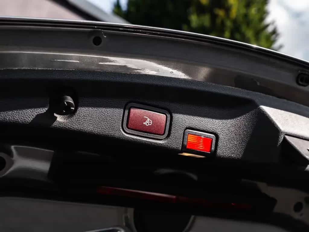 Mercedes-Benz E-Class 450 4Matic Cabrio AMG LINE DESIGNO 07/2019-photo-23