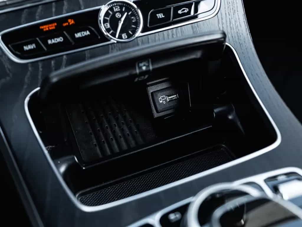 Mercedes-Benz E-Class 450 4Matic Cabrio AMG LINE DESIGNO 07/2019-photo-27