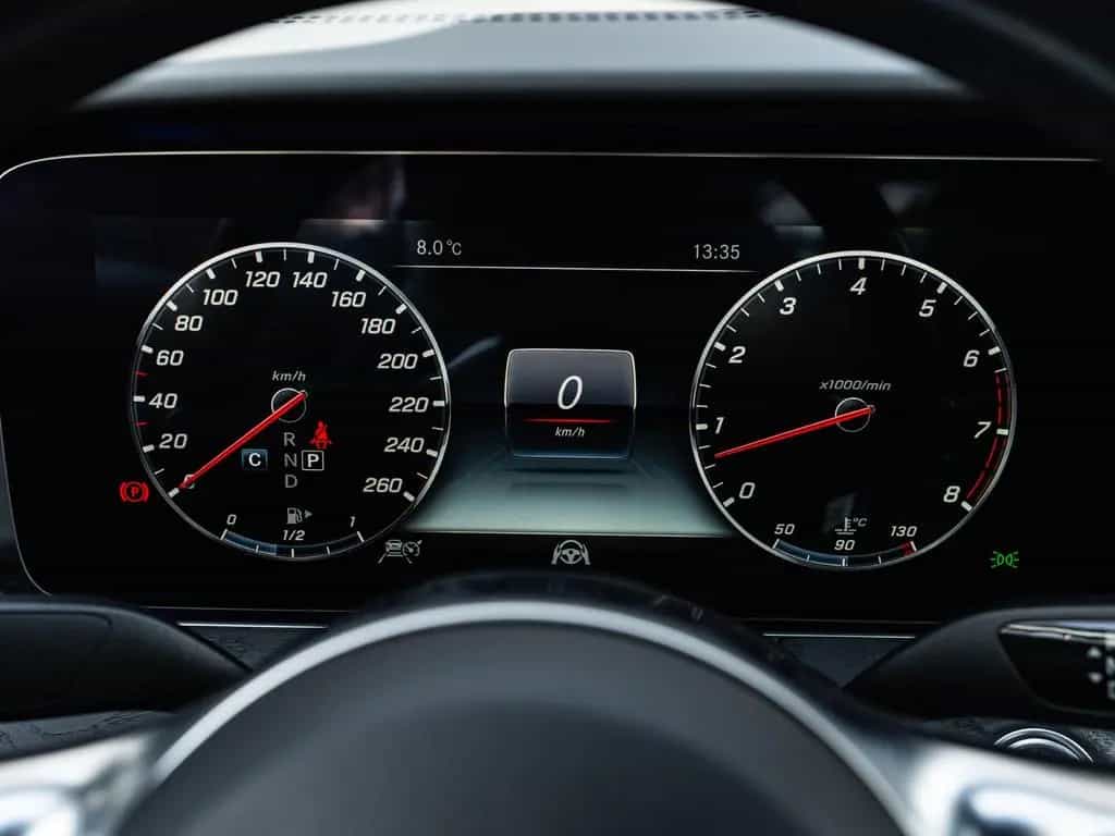 Mercedes-Benz E-Class 450 4Matic Cabrio AMG LINE DESIGNO 07/2019-photo-39