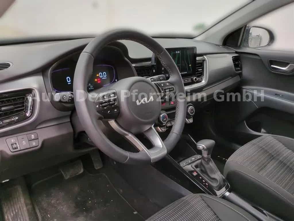 Kia Stonic 1,0T 100 DCT Vision/NAVI 01/2025-photo-6