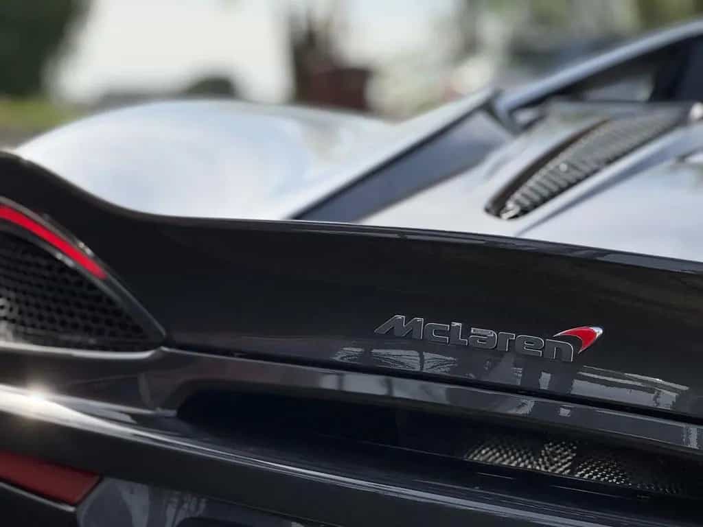 McLaren 570S MCLAREN 570S 3.8 BT 570 CV SOLLEVATORE CARBOCERA 03/2017-photo-13