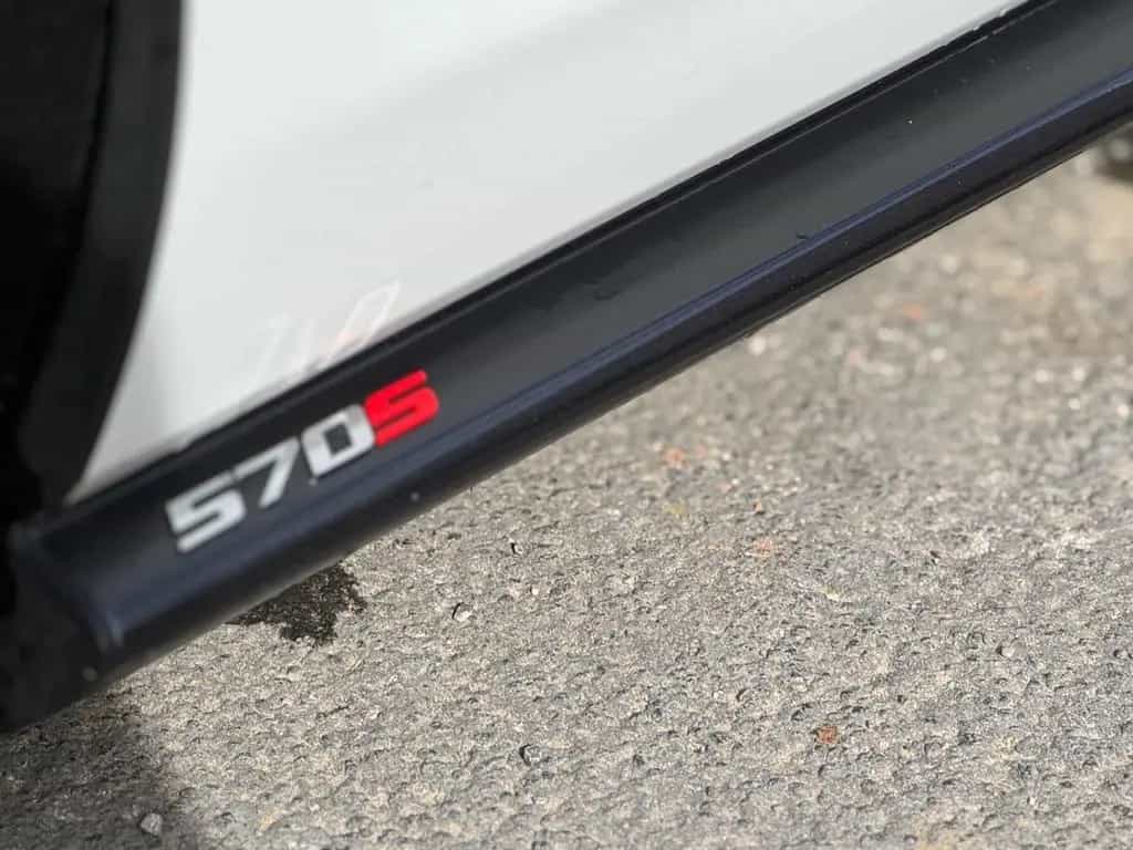 McLaren 570S MCLAREN 570S 3.8 BT 570 CV SOLLEVATORE CARBOCERA 03/2017-photo-6