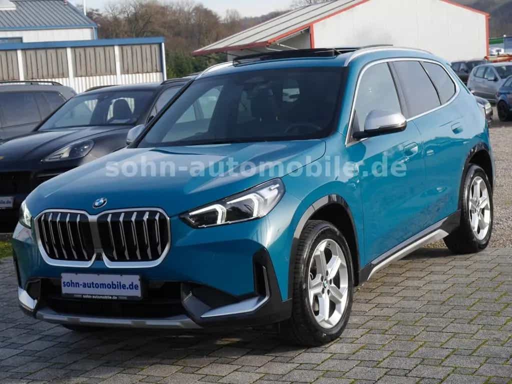 BMW X1 18 i sDri xLine Panorama/ACC/HUD/LED/AHK/360° 10/2023-photo-1