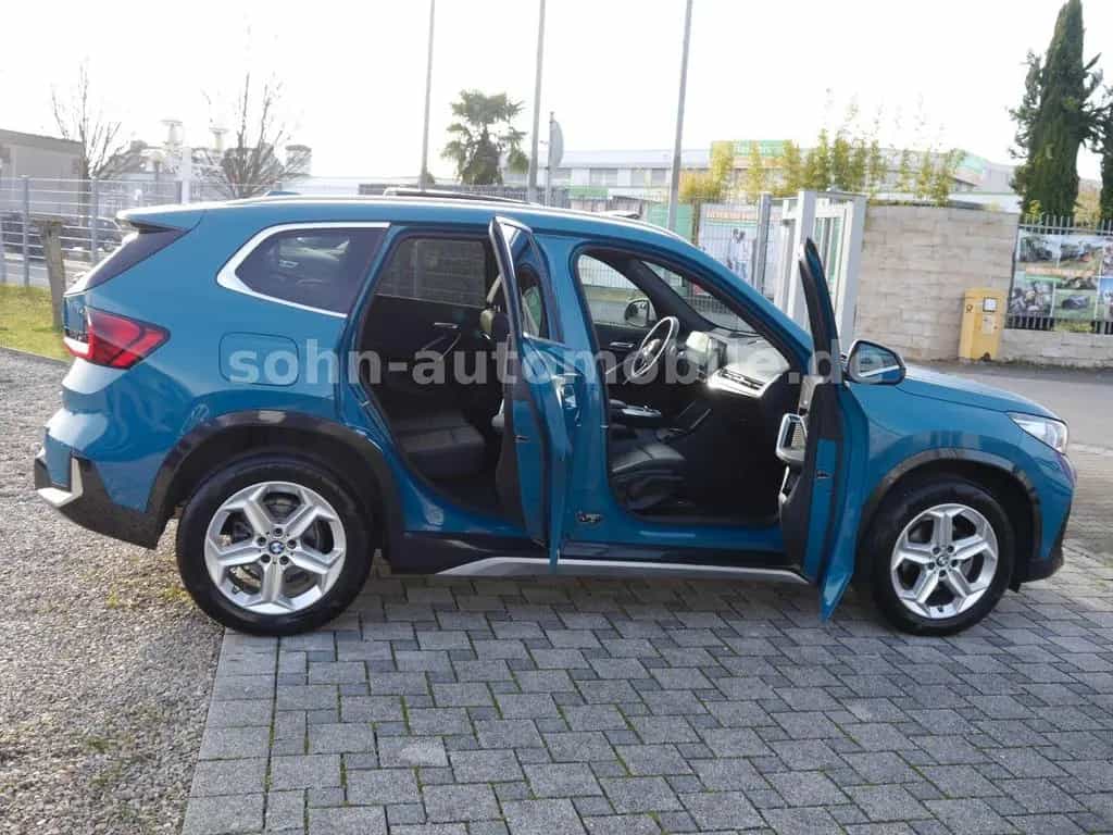 BMW X1 18 i sDri xLine Panorama/ACC/HUD/LED/AHK/360° 10/2023-photo-17