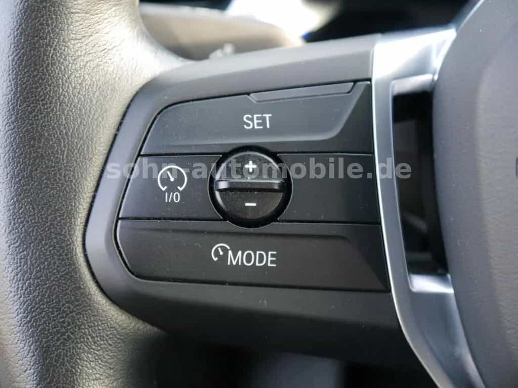 BMW X1 18 i sDri xLine Panorama/ACC/HUD/LED/AHK/360° 10/2023-photo-38