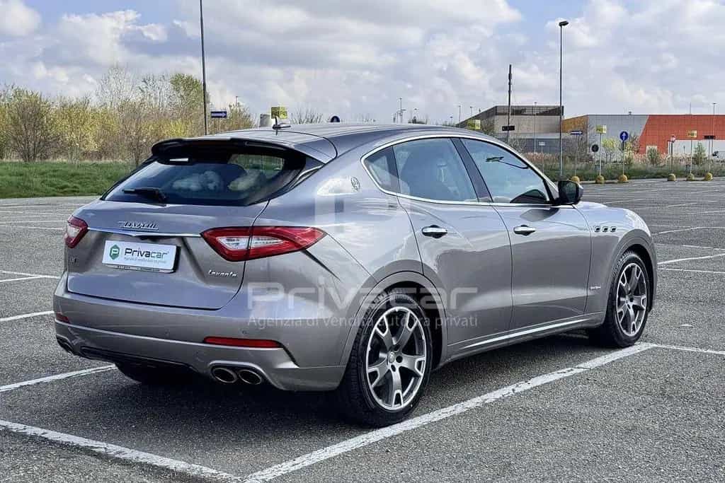 Maserati Levante MASERATI Levante V6 Diesel AWD 09/2017-photo-4