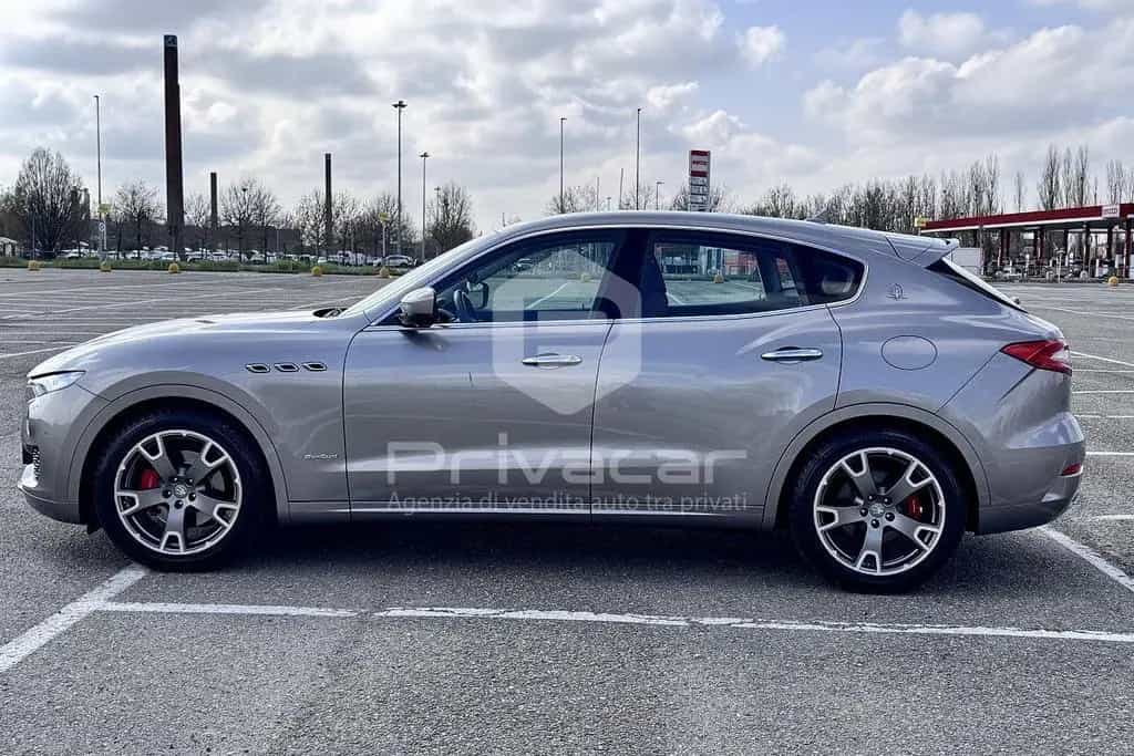 Maserati Levante MASERATI Levante V6 Diesel AWD 09/2017-photo-7