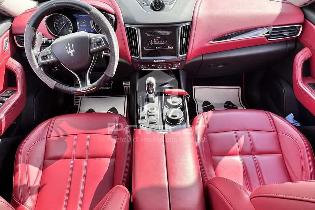 Maserati Levante MASERATI Levante V6 Diesel AWD 09/2017-photo-9