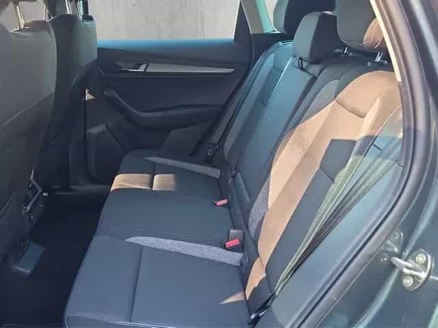 Skoda Karoq Ambition 1.5TSI DSG 150PS 19Alu +Kamera+el 10/2020-photo-10