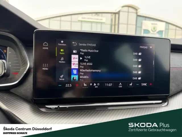 Skoda Octavia Combi RS Plus Panorama-Schiebedach elekt 05/2021-photo-13