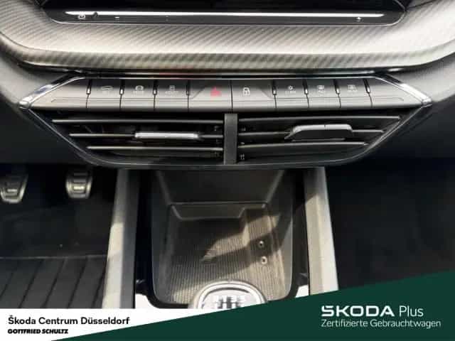 Skoda Octavia Combi RS Plus Panorama-Schiebedach elekt 05/2021-photo-14