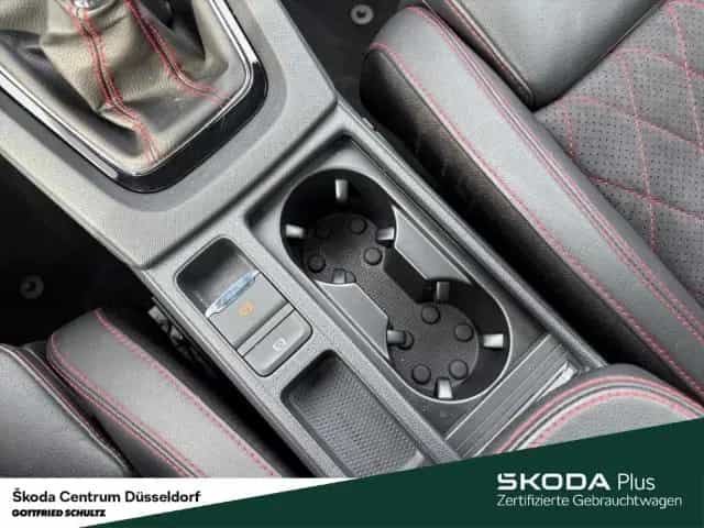 Skoda Octavia Combi RS Plus Panorama-Schiebedach elekt 05/2021-photo-17