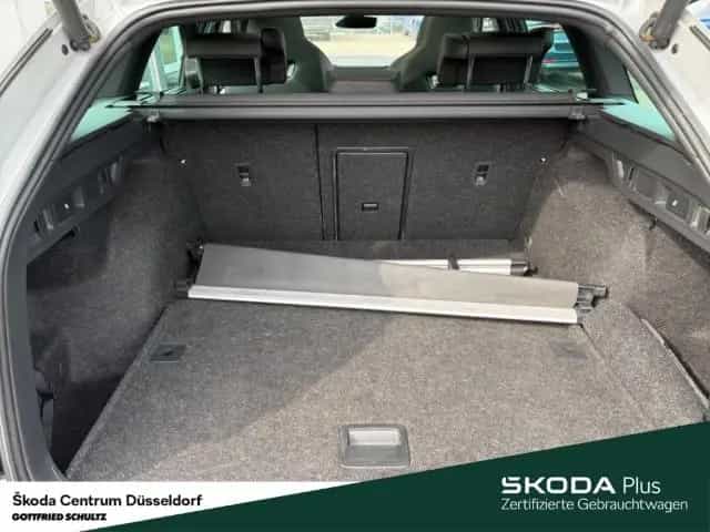 Skoda Octavia Combi RS Plus Panorama-Schiebedach elekt 05/2021-photo-6