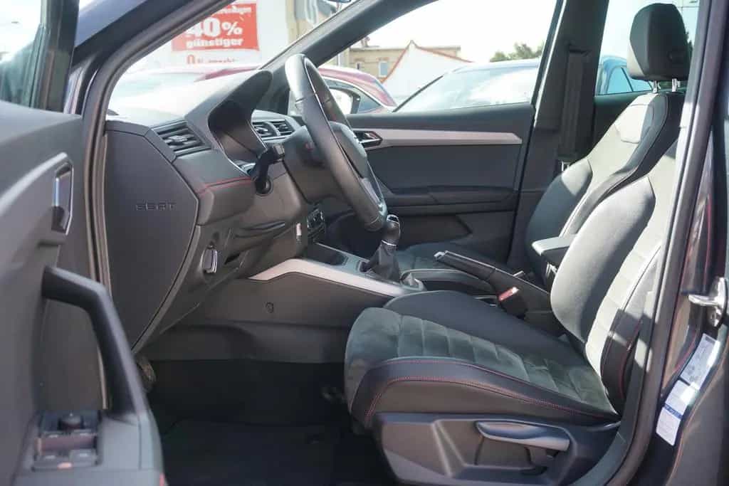 Seat Arona 1.0 TSI FR LED Alcantara Kamera Totwinkel 07/2019-photo-25