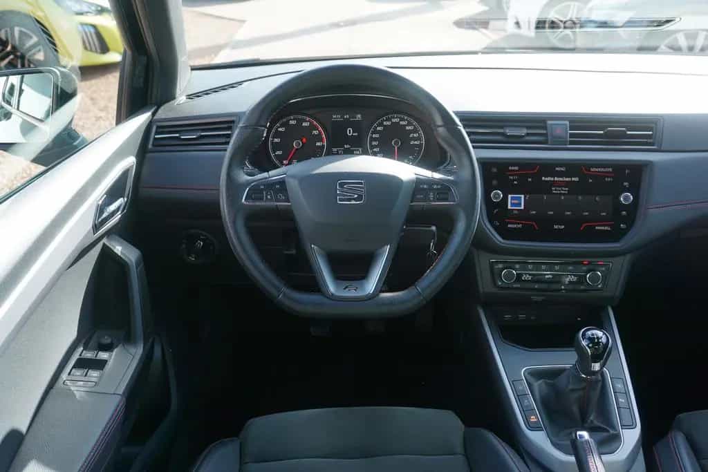 Seat Arona 1.0 TSI FR LED Alcantara Kamera Totwinkel 07/2019-photo-9