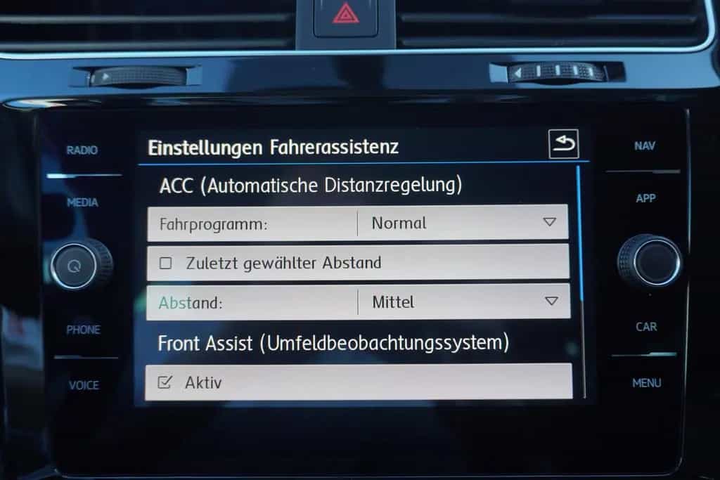 Volkswagen Golf VII Variant 1.5TSI Highline LED Pano Standh 10/2019-photo-22