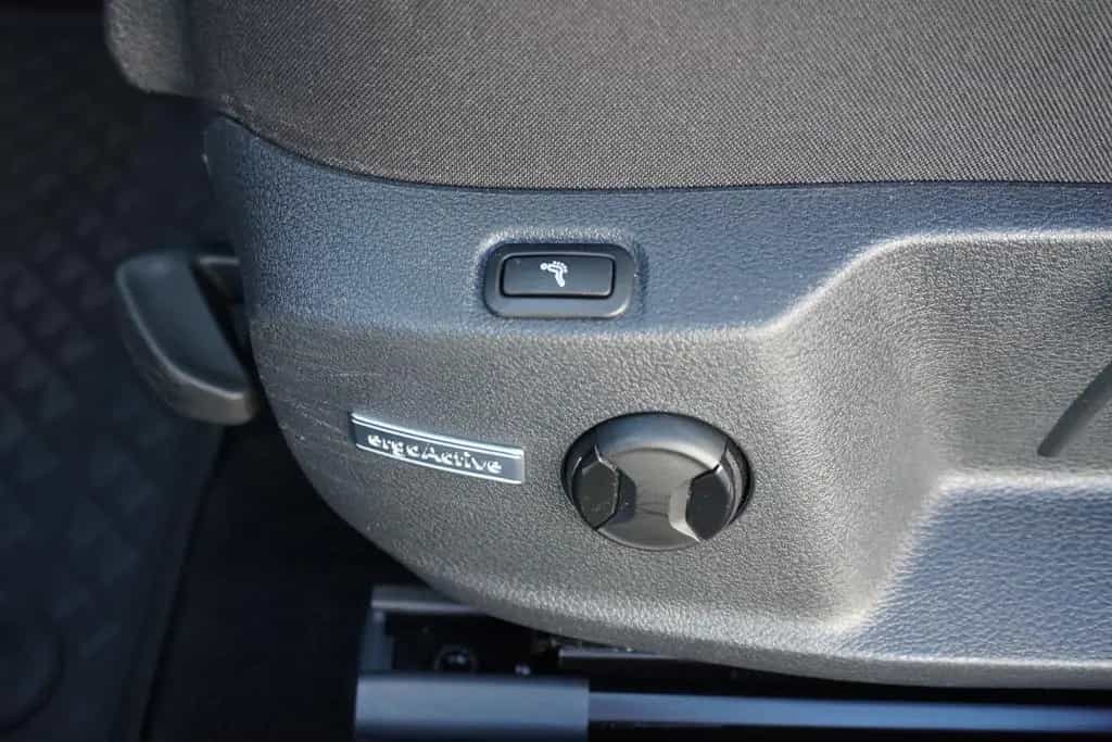 Volkswagen Golf VII Variant 1.5TSI Highline LED Pano Standh 10/2019-photo-28