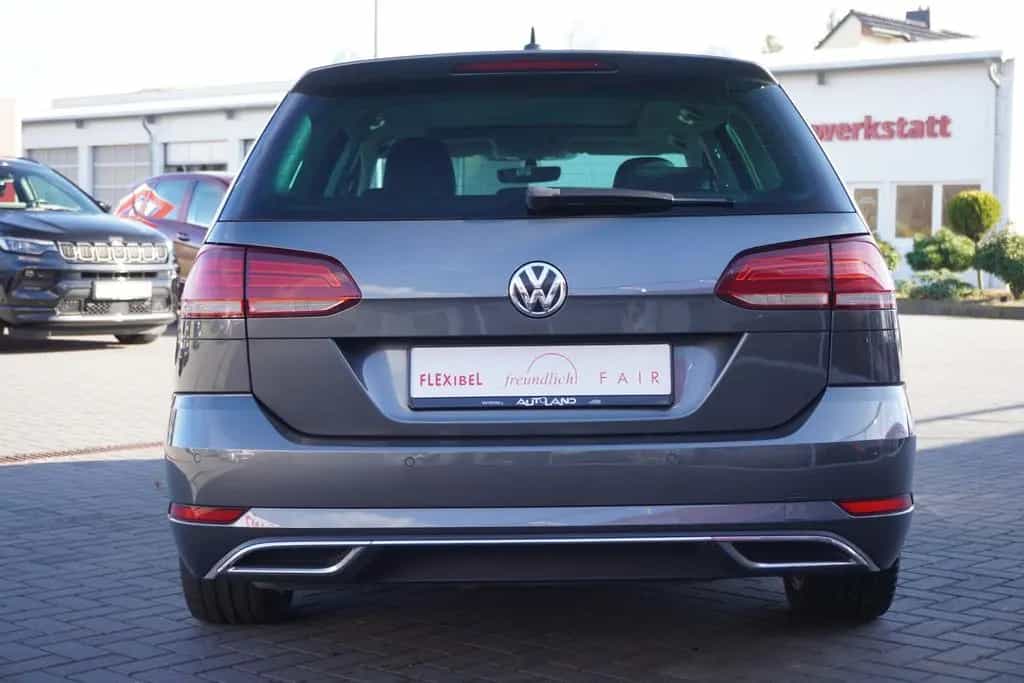 Volkswagen Golf VII Variant 1.5TSI Highline LED Pano Standh 10/2019-photo-3