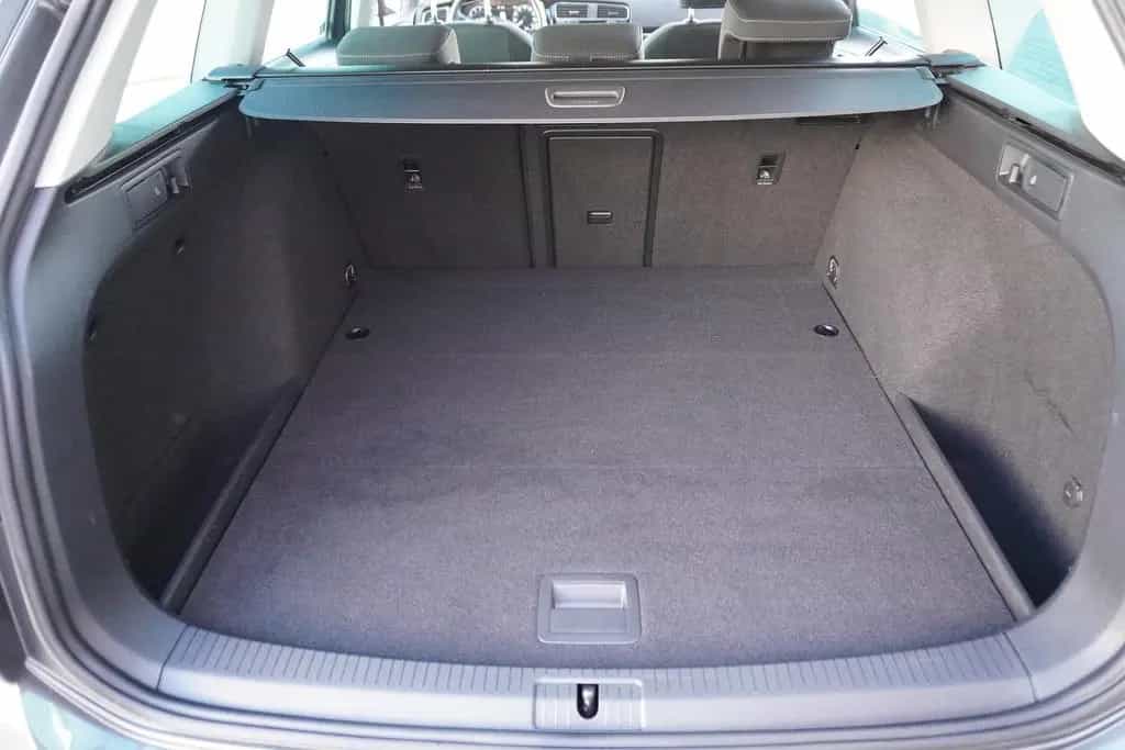 Volkswagen Golf VII Variant 1.5TSI Highline LED Pano Standh 10/2019-photo-32