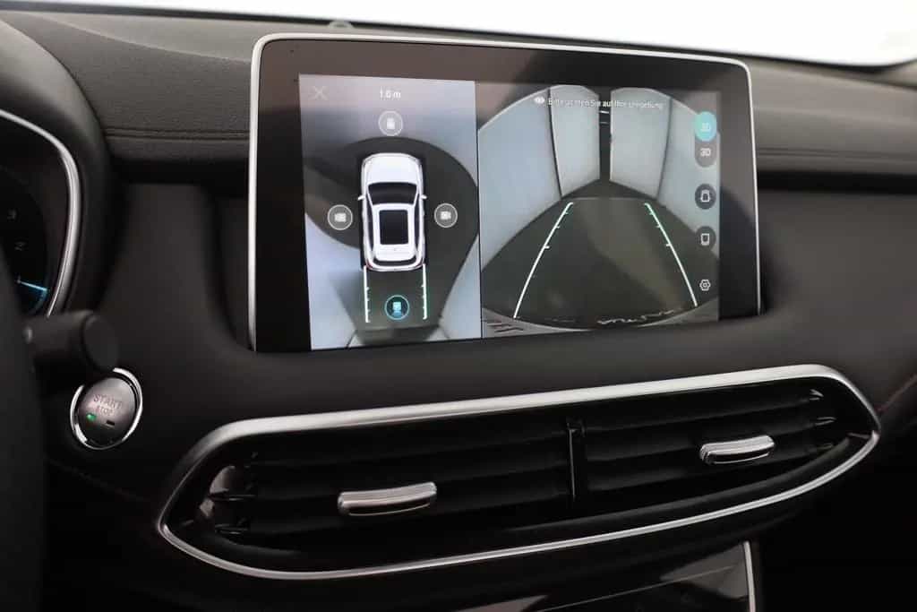 MG HS 1.5 T-GDI Luxury Aut. LED ACC Navi 360° Pano 03/2024-photo-24