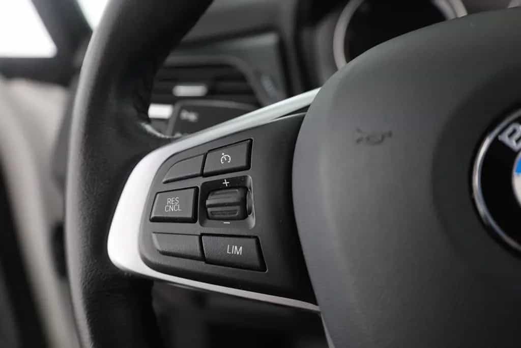 BMW 218 i Active Tourer Luxury Line LED Navi Panorama 10/2019-photo-15