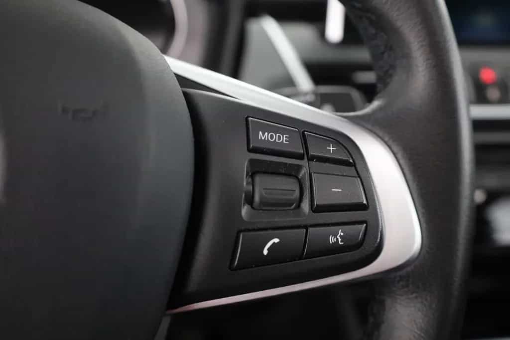 BMW 218 i Active Tourer Luxury Line LED Navi Panorama 10/2019-photo-16