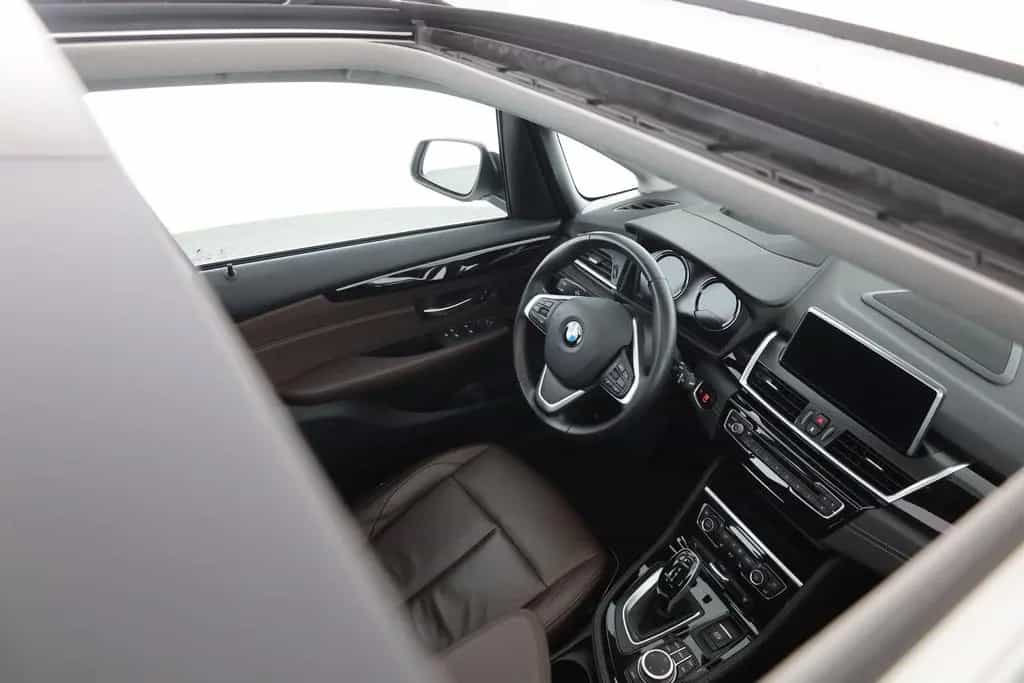 BMW 218 i Active Tourer Luxury Line LED Navi Panorama 10/2019-photo-28