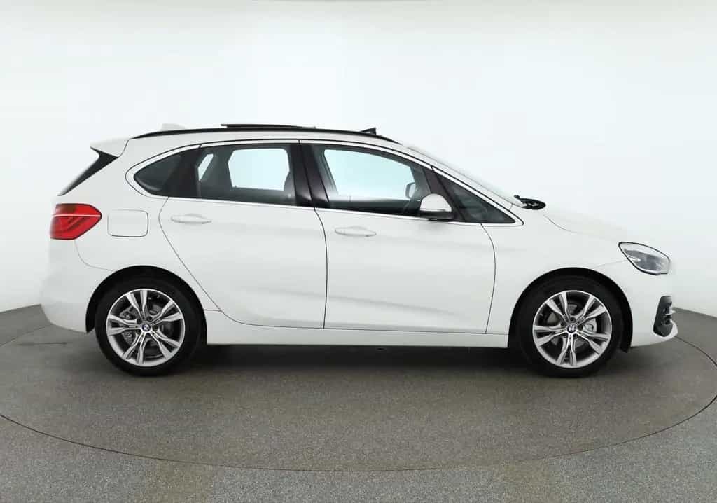 BMW 218 i Active Tourer Luxury Line LED Navi Panorama 10/2019-photo-5