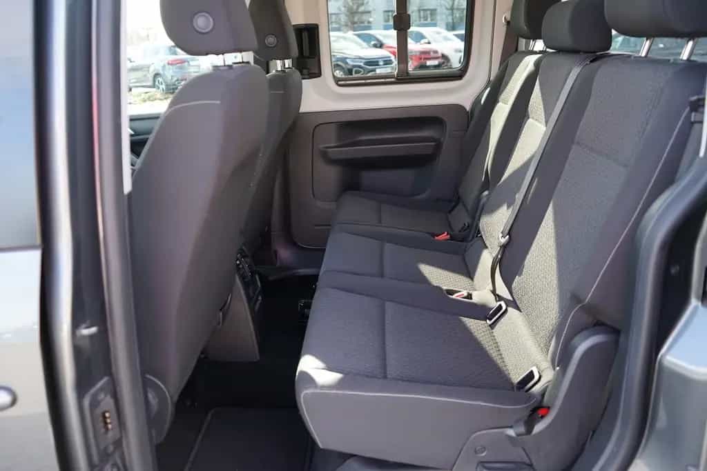 Volkswagen Caddy Maxi 1.4 TSI AAC SHZ 7-Sitzer PDC 10/2017-photo-10