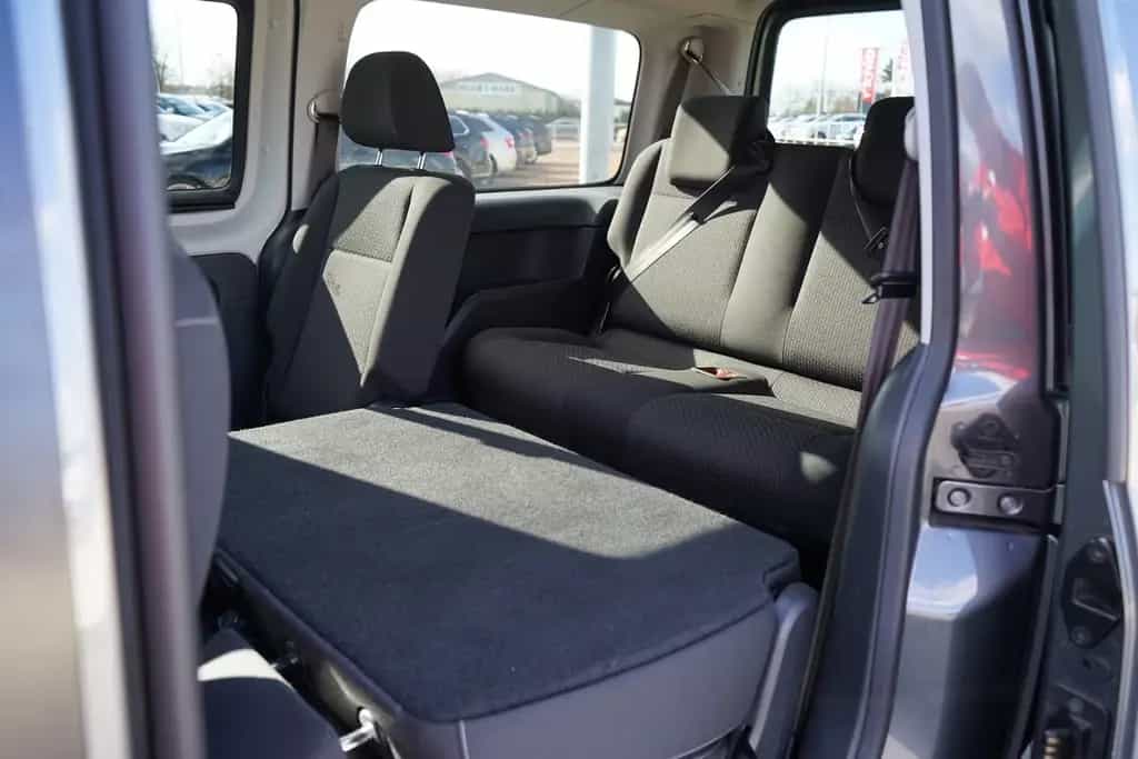 Volkswagen Caddy Maxi 1.4 TSI AAC SHZ 7-Sitzer PDC 10/2017-photo-11