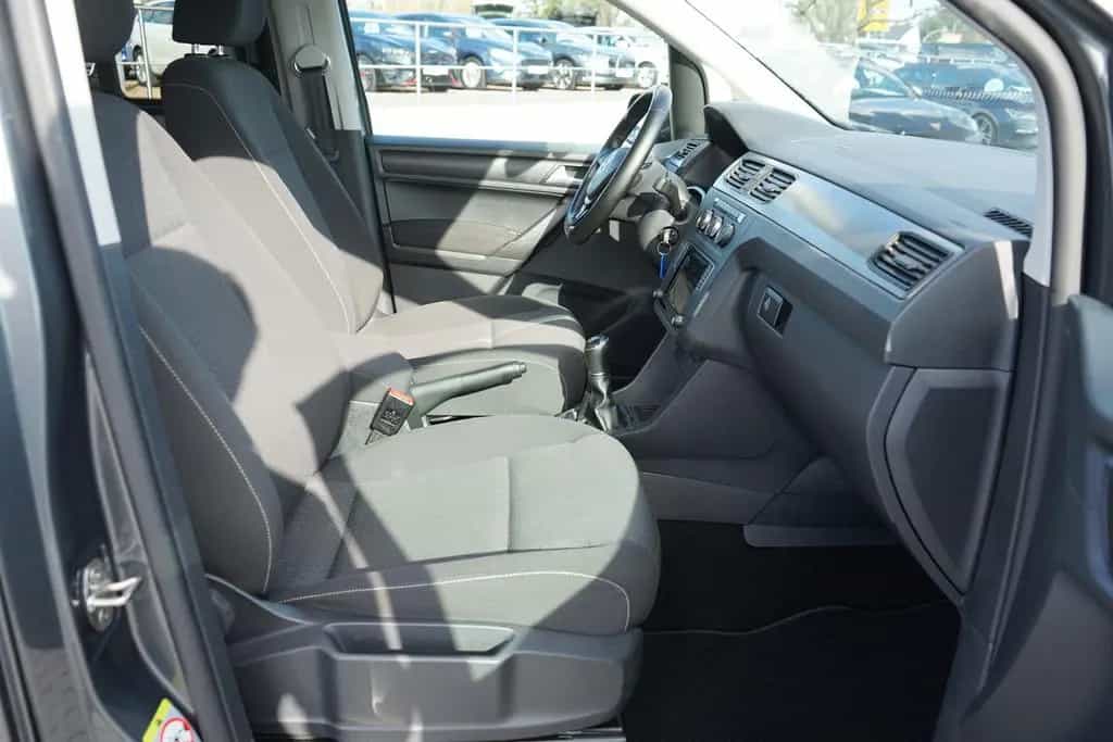 Volkswagen Caddy Maxi 1.4 TSI AAC SHZ 7-Sitzer PDC 10/2017-photo-15