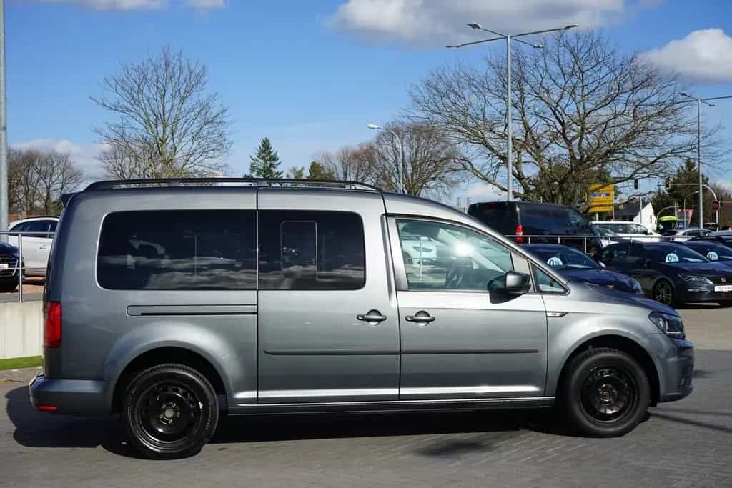 Volkswagen Caddy Maxi 1.4 TSI AAC SHZ 7-Sitzer PDC 10/2017-photo-4
