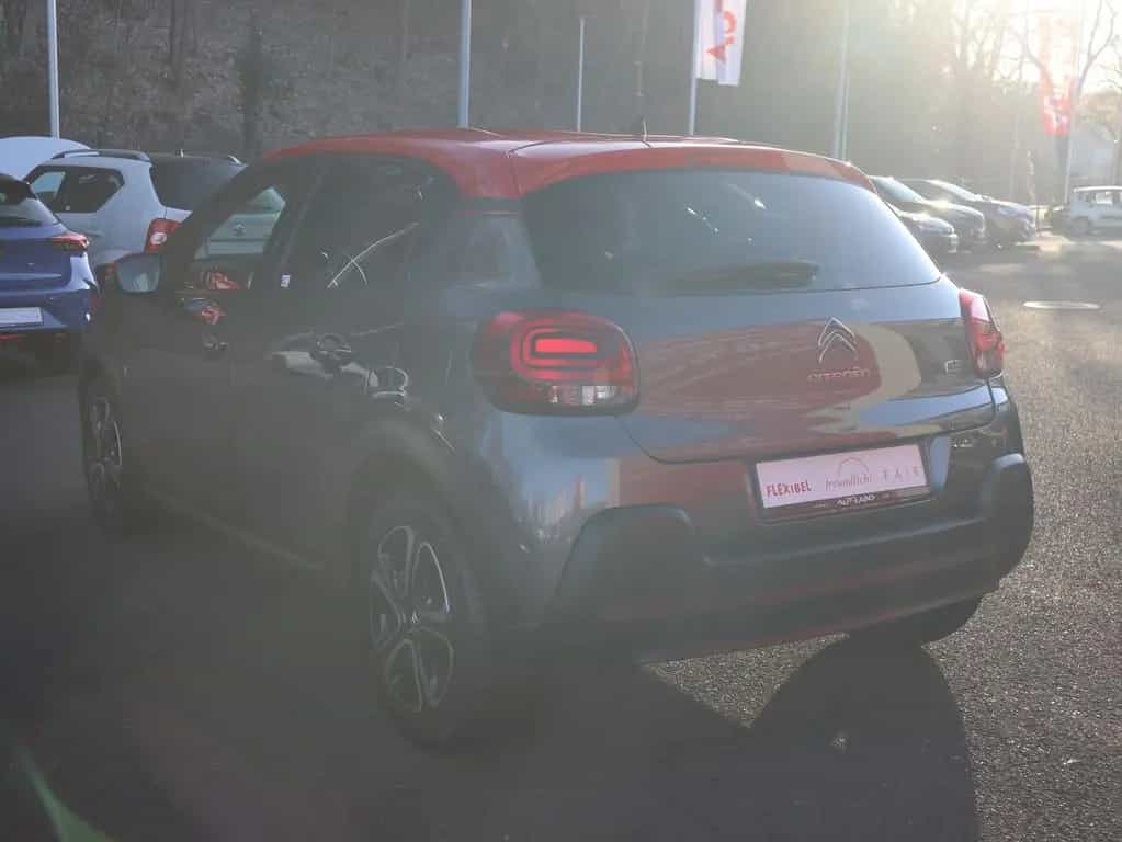 Citroën C3 1.2 12V e-THP Shine Navi Sitzheizung Kamera 03/2020-photo-2