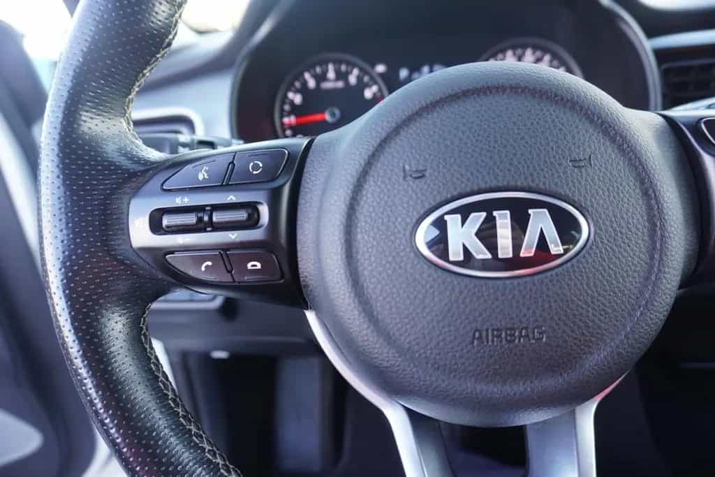 Kia Stonic 1.0 T-GDI Spirit Navi Sitzheizung Kamera 01/2019-photo-21