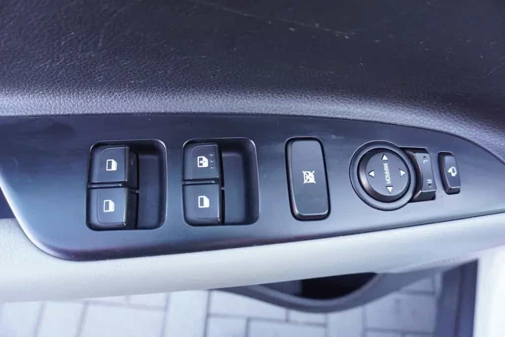 Kia Stonic 1.0 T-GDI Spirit Navi Sitzheizung Kamera 01/2019-photo-8