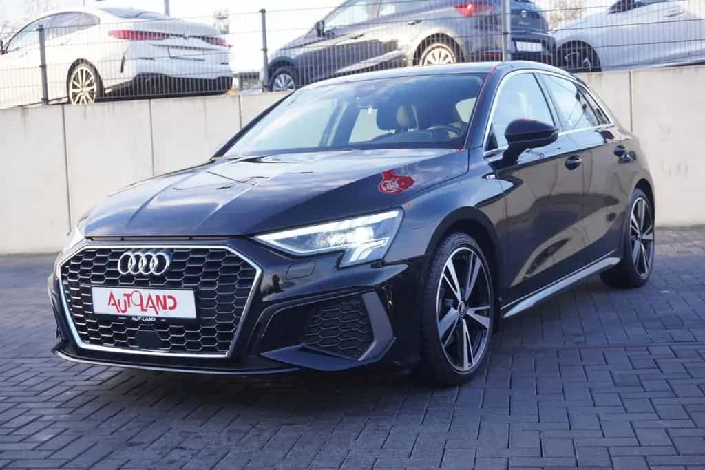 Audi A3 SB 35 TFSI S-Line LED Navi Kamera Tempomat 05/2021-photo-1