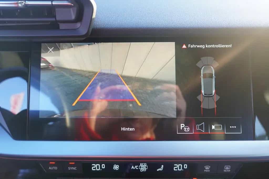 Audi A3 SB 35 TFSI S-Line LED Navi Kamera Tempomat 05/2021-photo-27