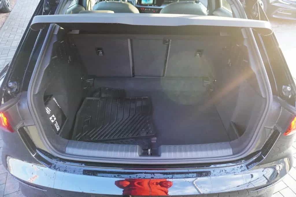 Audi A3 SB 35 TFSI S-Line LED Navi Kamera Tempomat 05/2021-photo-32