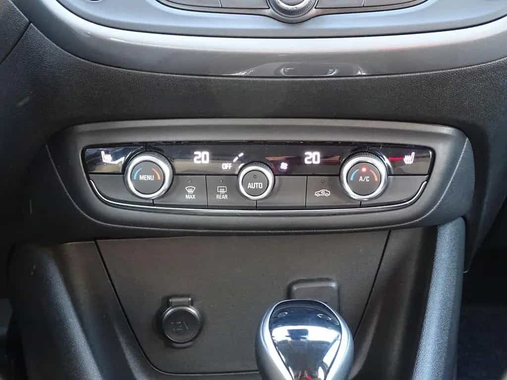 Opel Crossland 1.2Turbo AT LED Kamera Winter Alu 10/2022-photo-12