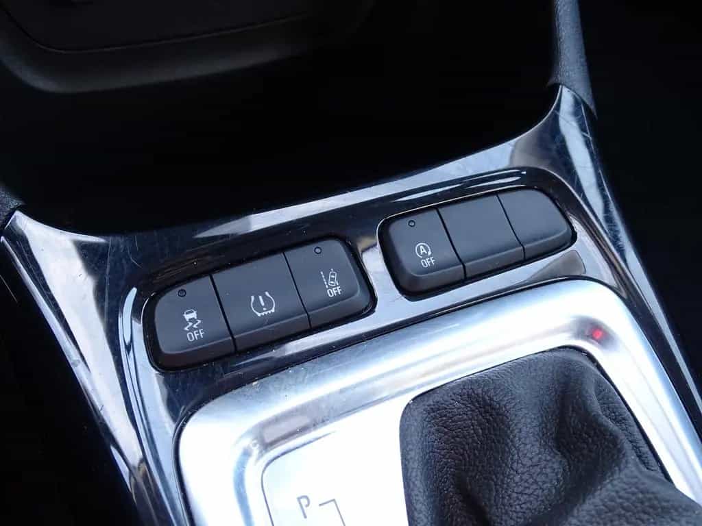 Opel Crossland 1.2Turbo AT LED Kamera Winter Alu 10/2022-photo-13