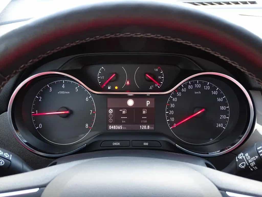 Opel Crossland 1.2Turbo AT LED Kamera Winter Alu 10/2022-photo-18