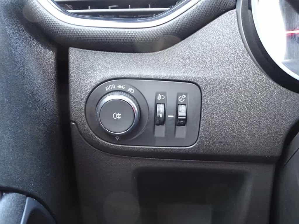 Opel Crossland 1.2Turbo AT LED Kamera Winter Alu 10/2022-photo-21