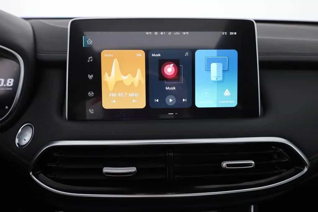MG HS 1.5 T-GDI Luxury Aut. LED ACC Navi 360° Pano 03/2024-photo-10