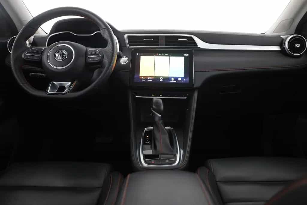 MG ZS 1.0 T-GDI Luxury Aut. LED Navi 360° Sitzheizu 05/2024-photo-9
