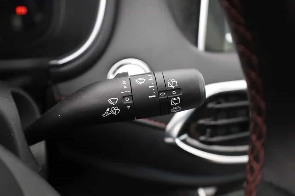MG HS 1.5 T-GDI Luxury Aut. LED ACC Navi 360° Pano 01/2024-photo-17