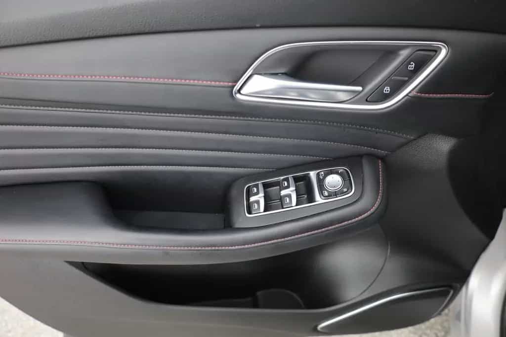 MG HS 1.5 T-GDI Luxury Aut. LED ACC Navi 360° Pano 01/2024-photo-18