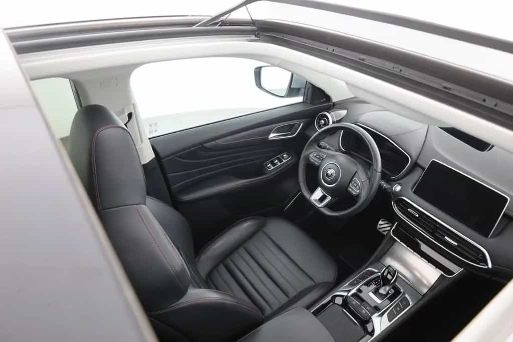 MG HS 1.5 T-GDI Luxury Aut. LED ACC Navi 360° Pano 01/2024-photo-25